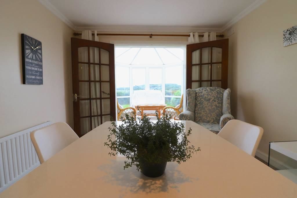 Проживание в семье Strandhill Home, one minute from the beach and pubs Страндхилл-16