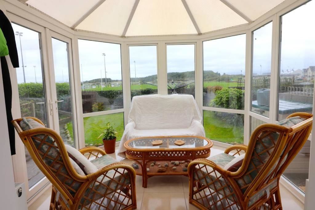 Проживание в семье Strandhill Home, one minute from the beach and pubs Страндхилл-43